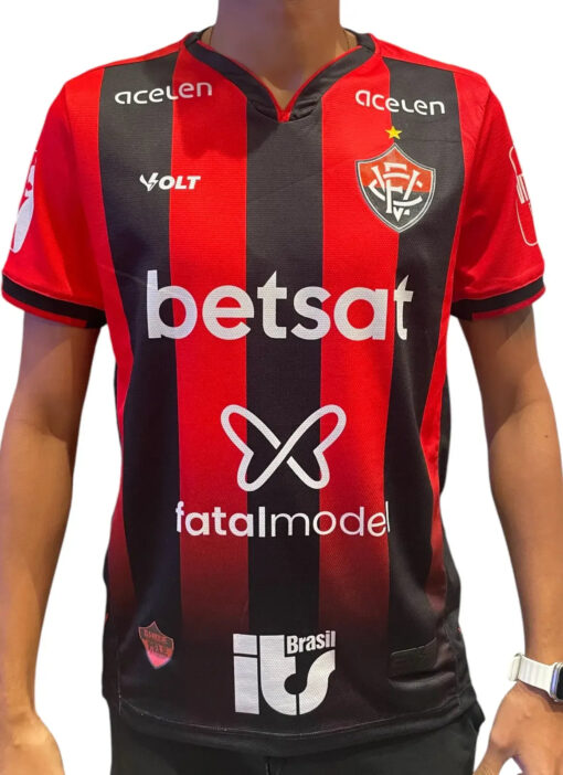 Camisa Jogo 1 Vitória 2024 Com Patrocínio Vermelho e Preto Masculino Volt
